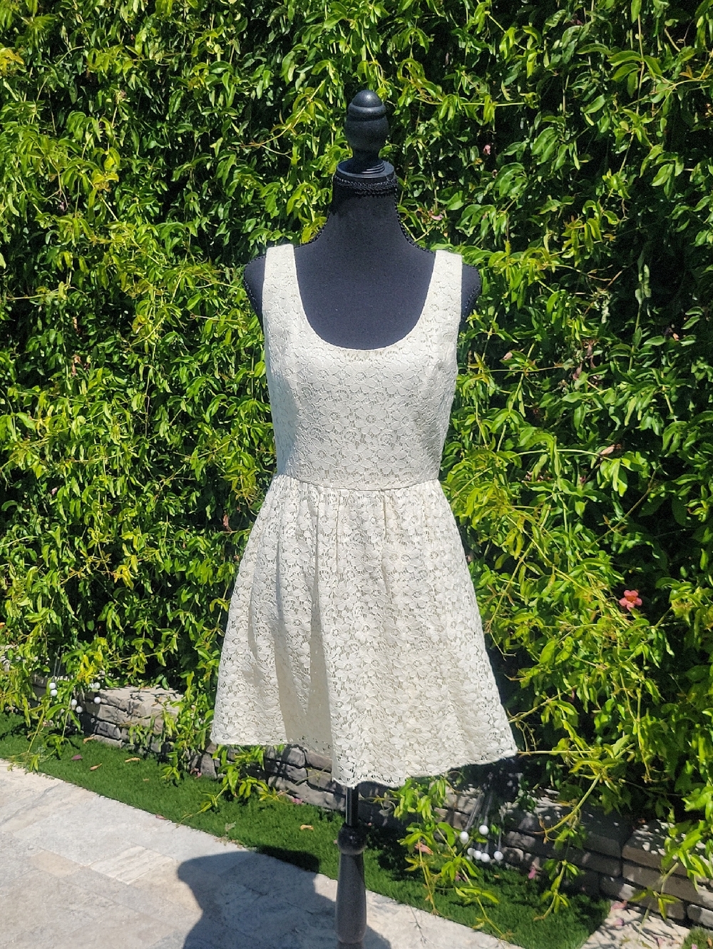 Mattox Shimmering Cream Lace Overlay Mini Boho Beach Fit And Flare Dress Sz 6